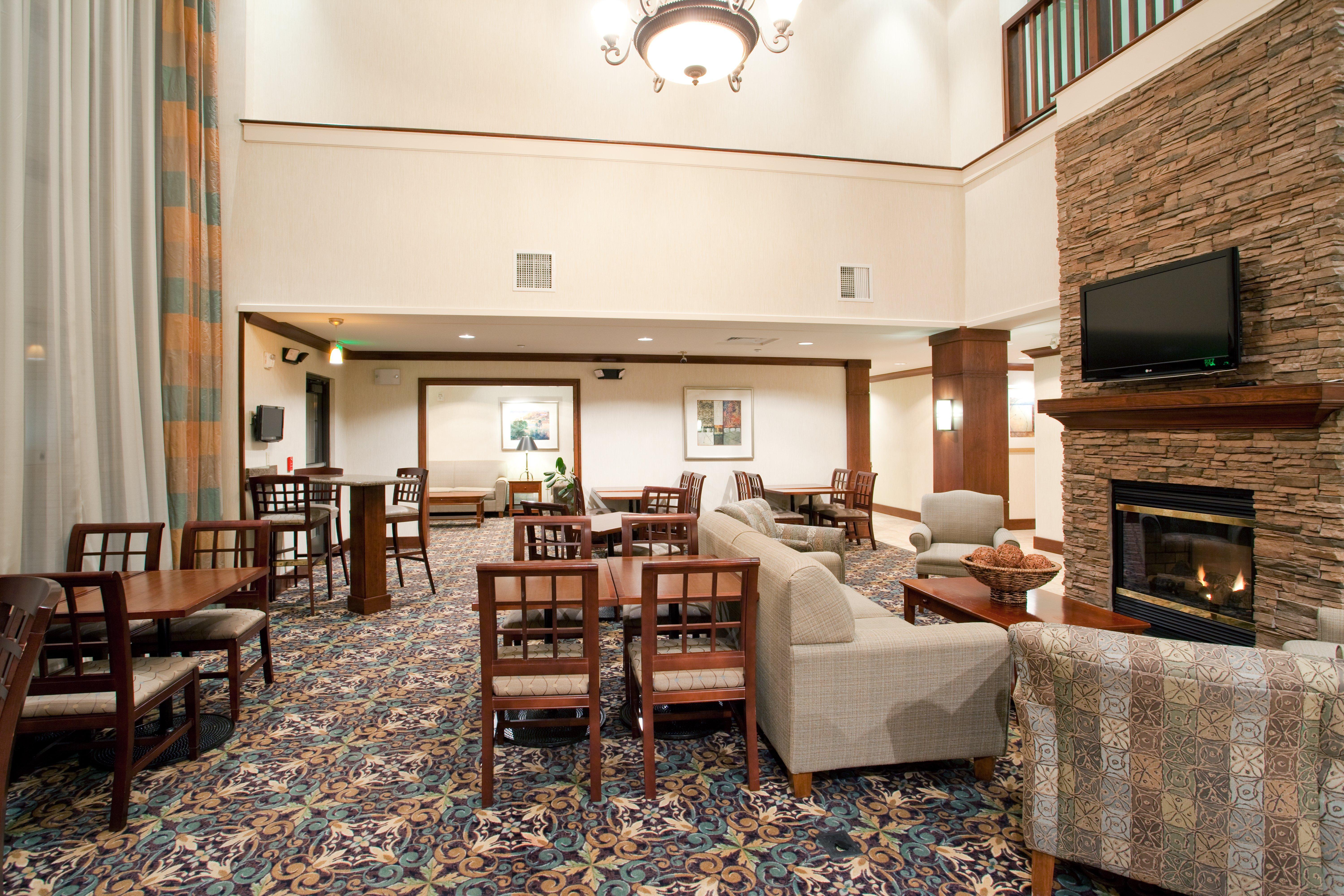 Staybridge Suites Great Falls By Ihg Extérieur photo