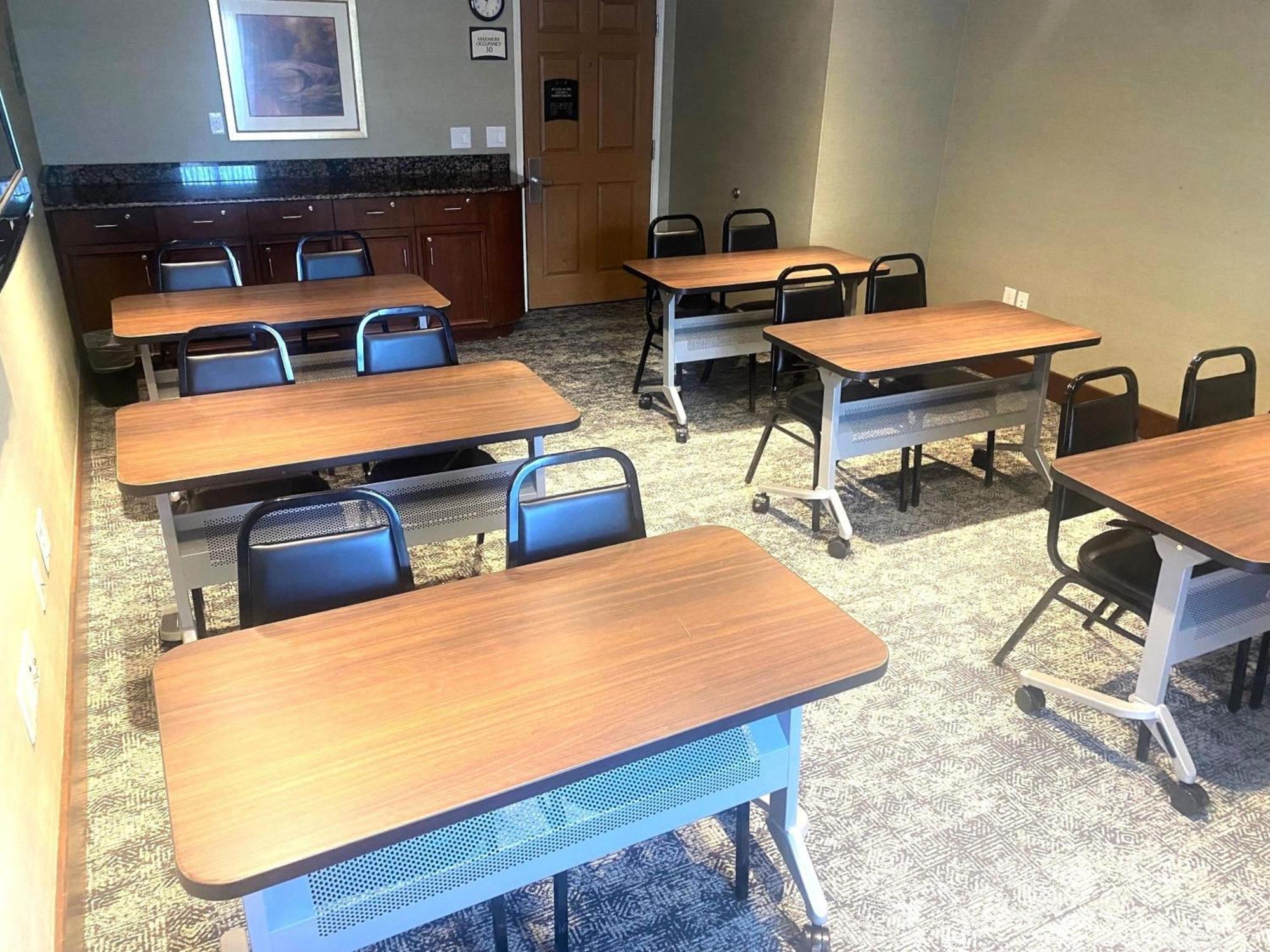 Staybridge Suites Great Falls By Ihg Extérieur photo