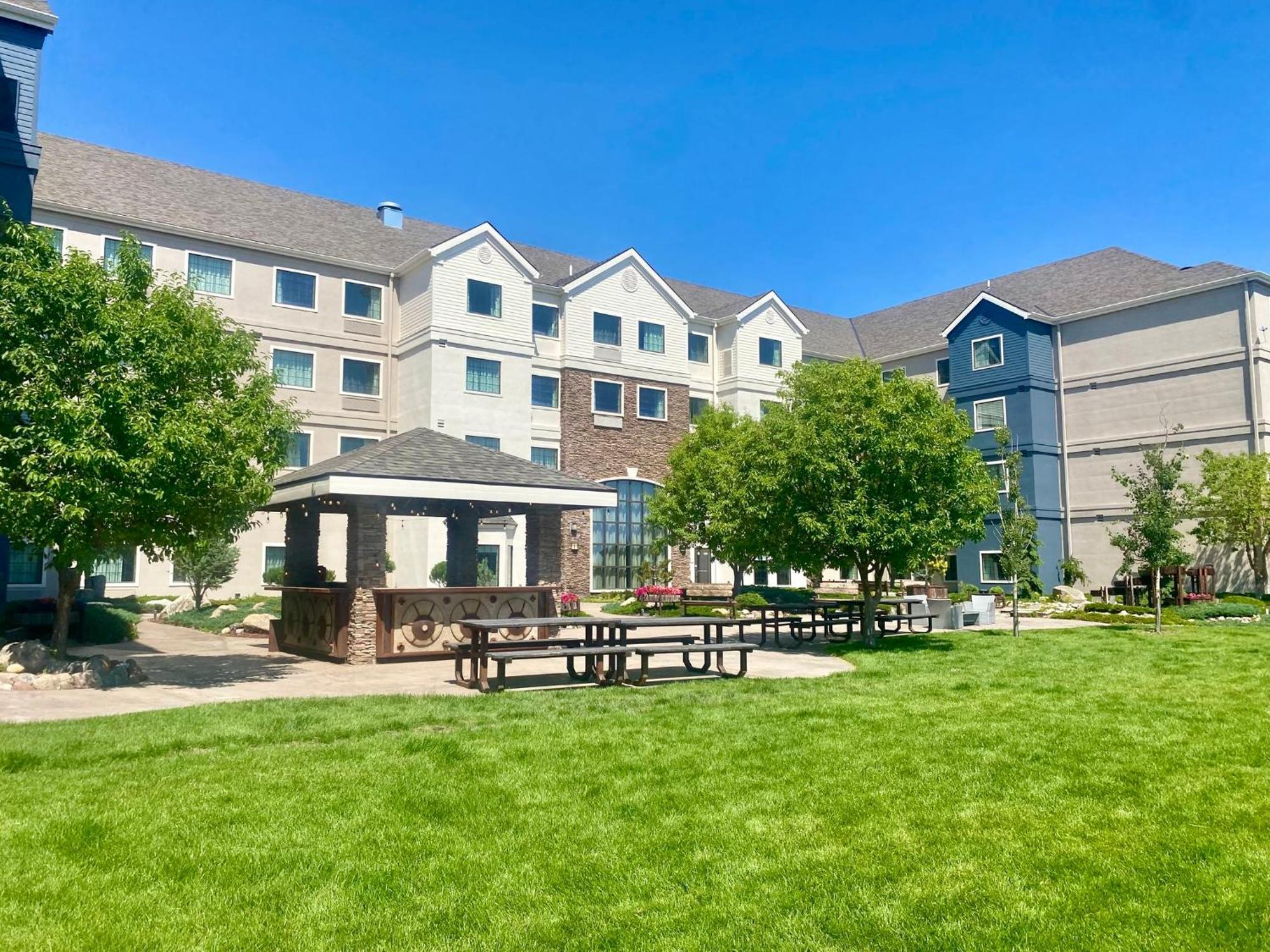 Staybridge Suites Great Falls By Ihg Extérieur photo