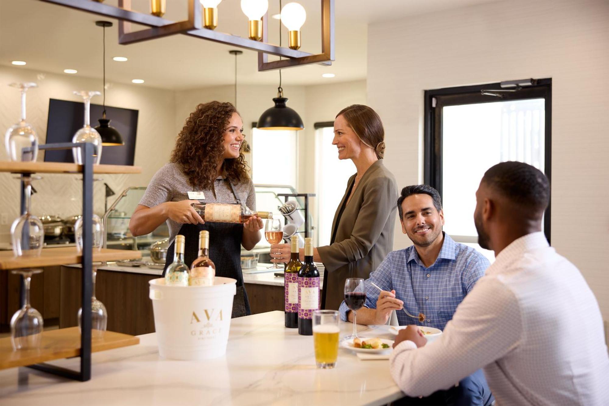 Staybridge Suites Great Falls By Ihg Extérieur photo